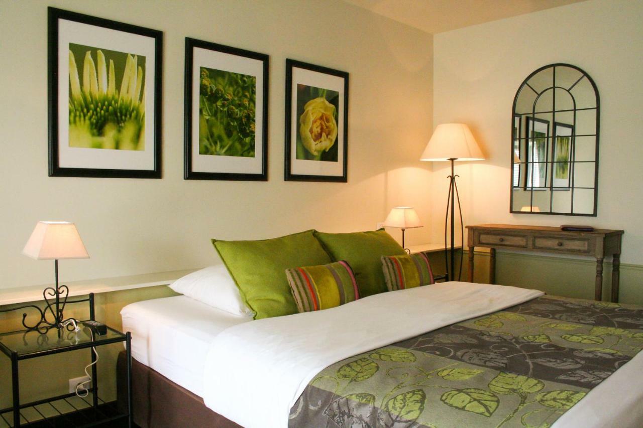 Bleu Raisin Bed & Breakfast Les Salles-de-Castillon Luaran gambar